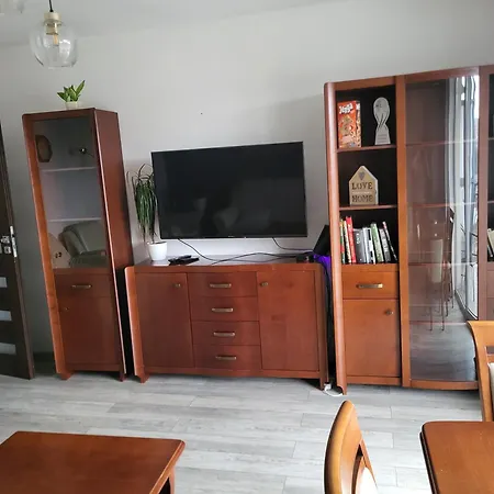 Duzy W Mieszkaniu Wspolnym Z Balkonem I Miejscem Parkingowym Dla Goscia Alloggio in famiglia Danzica