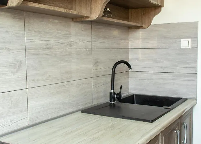 Alloggio in famiglia Duzy W Mieszkaniu Wspolnym Z Balkonem I Miejscem Parkingowym Dla Goscia *